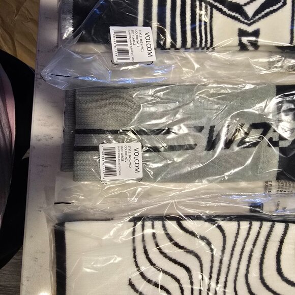 LOT VOLCOM Men's Crew Socks WOOL COTTON BLEND SKIING SNOWBOARDING LARGE 9-12 NEW - Picture 4 of 7